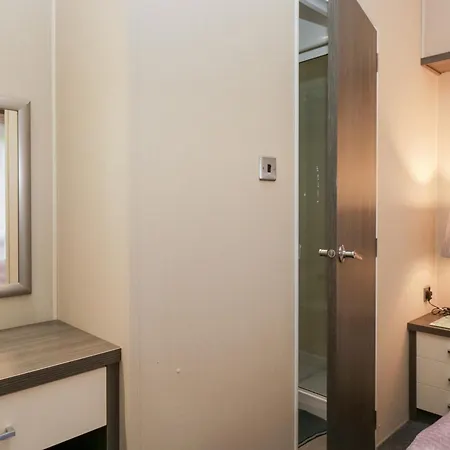 Feather Hill White Cross Bay, Skiptory Howe 38 Troutbeck Bridge