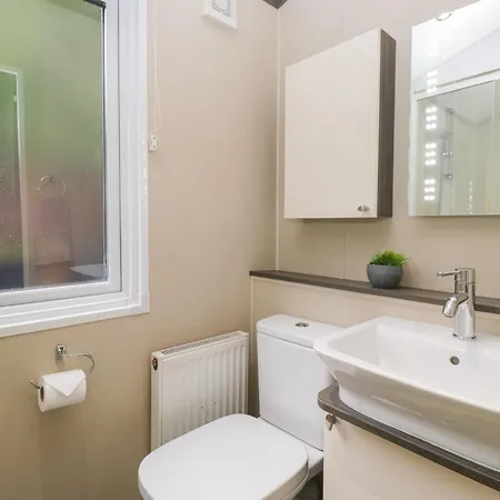 Σπίτι διακοπών Feather Hill White Cross Bay, Skiptory Howe 38 *