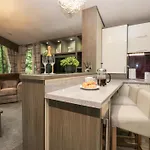 بيت للعطل Feather Hill White Cross Bay, Skiptory Howe 38